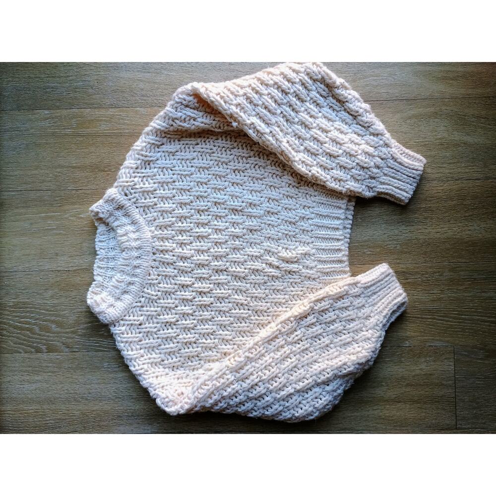 Universal Thread Neutral Chunky Baggy Slouchy Cro… - image 4